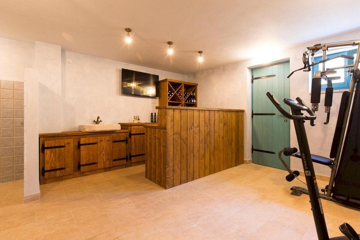 Luxury Villa Nika Dobrinj Екстер'єр фото