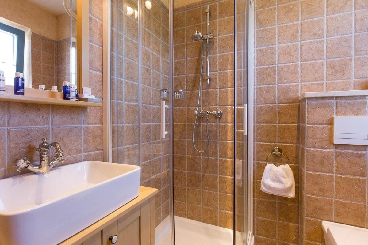 Luxury Villa Nika Dobrinj Екстер'єр фото
